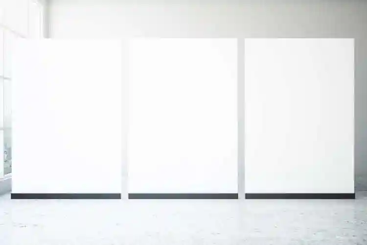 大厅里三张海报图片-大厅里三张空白海报素材-高清图片-摄影照片-寻图
