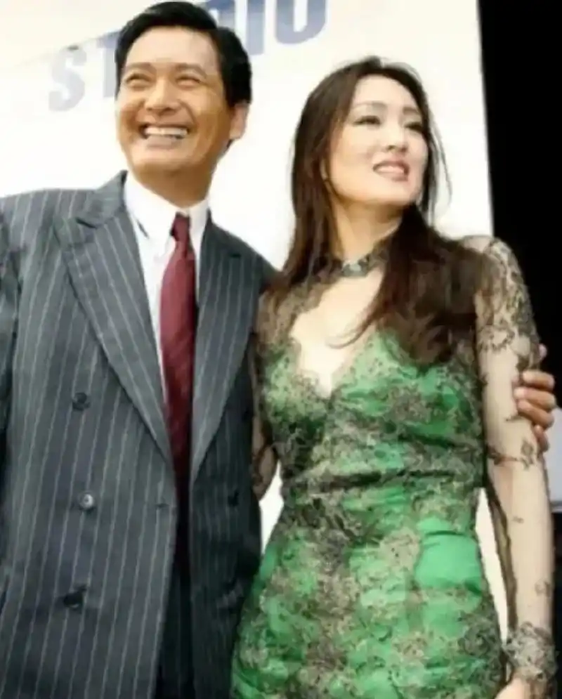 巩俐是否喜欢周润发?