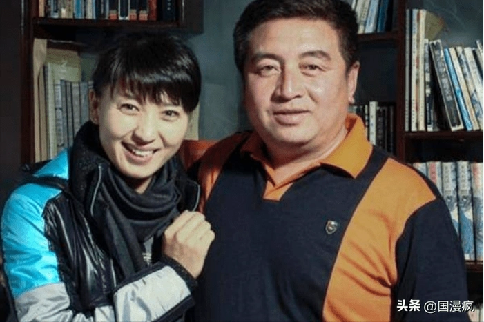 闫学晶,多次受到赵本山帮助,为何两人晚年不再联系?