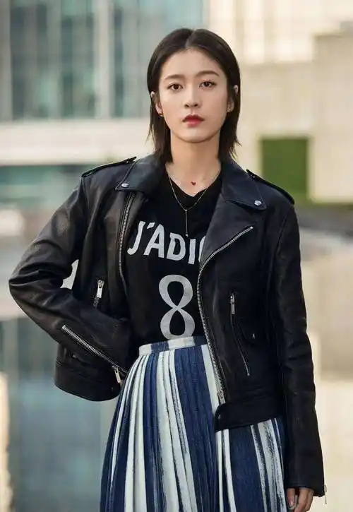 她想以工作室的名义挂靠在大公司名下_张雪迎_团队_大佬