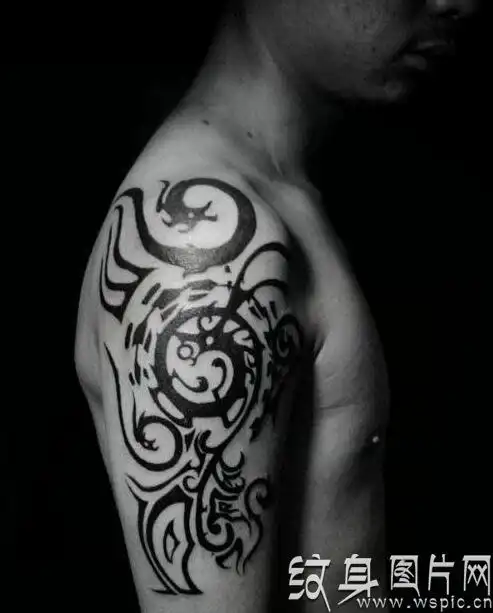 黄贯中纹身的真实含义,替家驹完成未完成的纹身梦