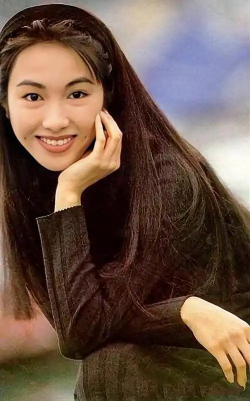 黎姿年轻时候照片清纯甜美,风华永驻
