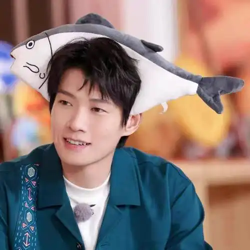 魏大勋同款咸鱼发箍女夏季洗脸头箍卡头套搞怪可爱跑男奔跑吧头饰