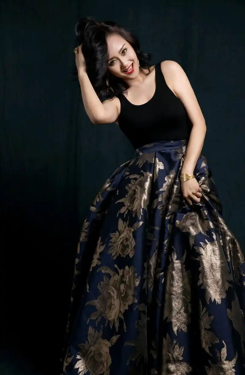 明星写真美图|李颖