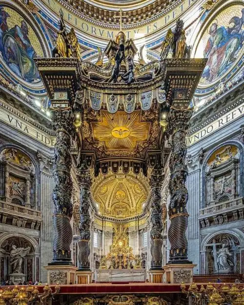 世界上最大的教堂-圣伯多禄大殿