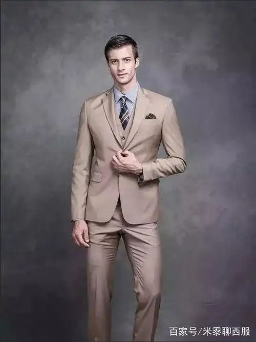 男人最性感的十大瞬间,他穿西装打领带的时候是最帅的!