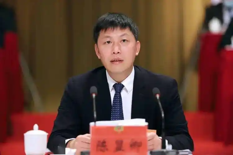 陈显卿 郭绯红 熊贻荣 夏礼平到会祝贺