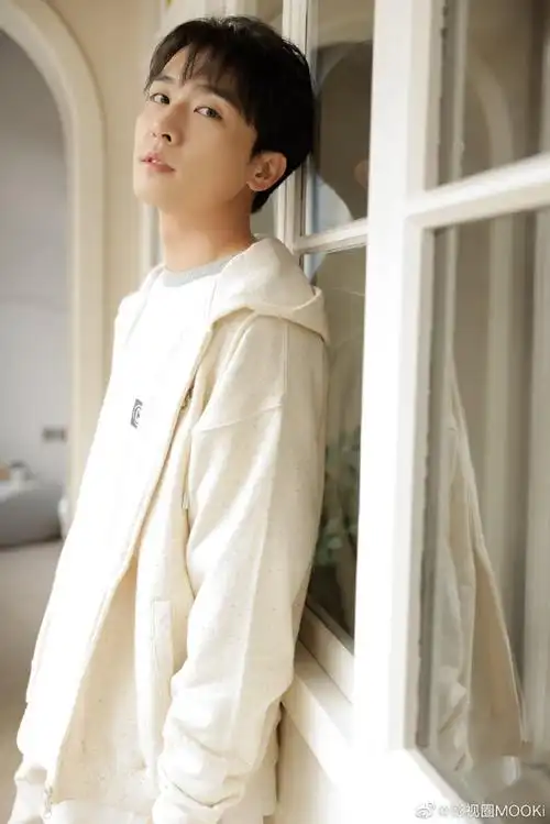 张思王之一叶秋"思"长