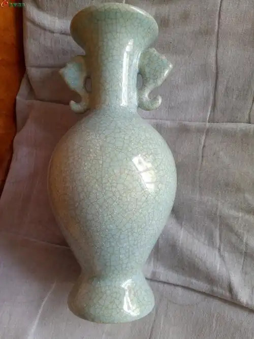 高仿汝窑双耳瓶