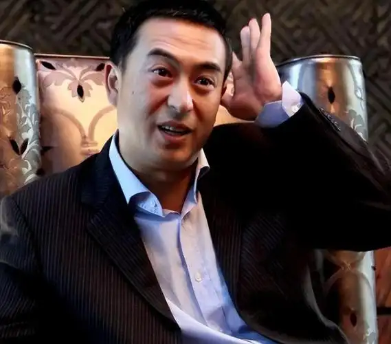 年轻时相貌一般般越老越有魅力这几位男演员堪称叔圈顶流