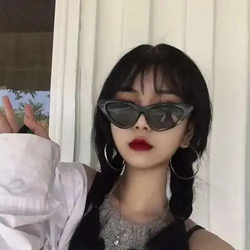 抖音头像丨可爱搞笑女生戴墨镜头像真人头像