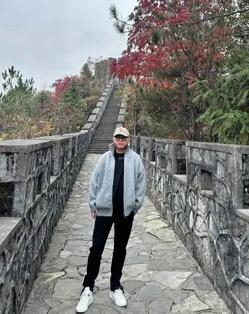 满口正义的"情感主持"孟非个人资料