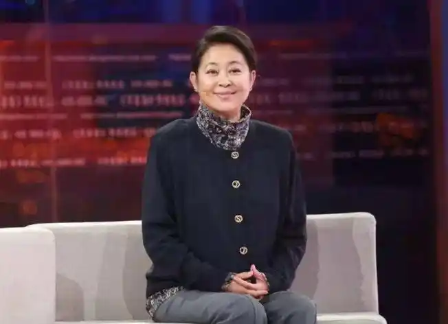 回顾倪萍:如果有下辈子,我既不要爹娘,也不要孩子,更不要家庭