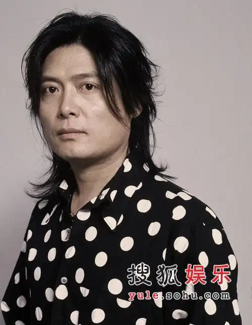 图:黑豹乐队成员 李彤