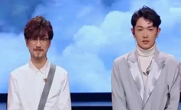 出道多年无一首代表作却是歌坛顶流这些小丑羞不羞