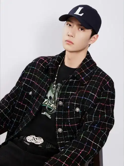 王一博修改豆瓣简介