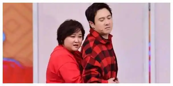 贾玲缺席澳门喜剧节引发思考艺术追求与勇气何去何从