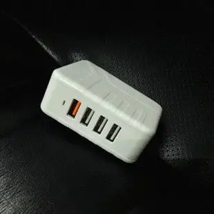 充手机电池充电器图片 - 海量高清充手机电池充电器图片大全