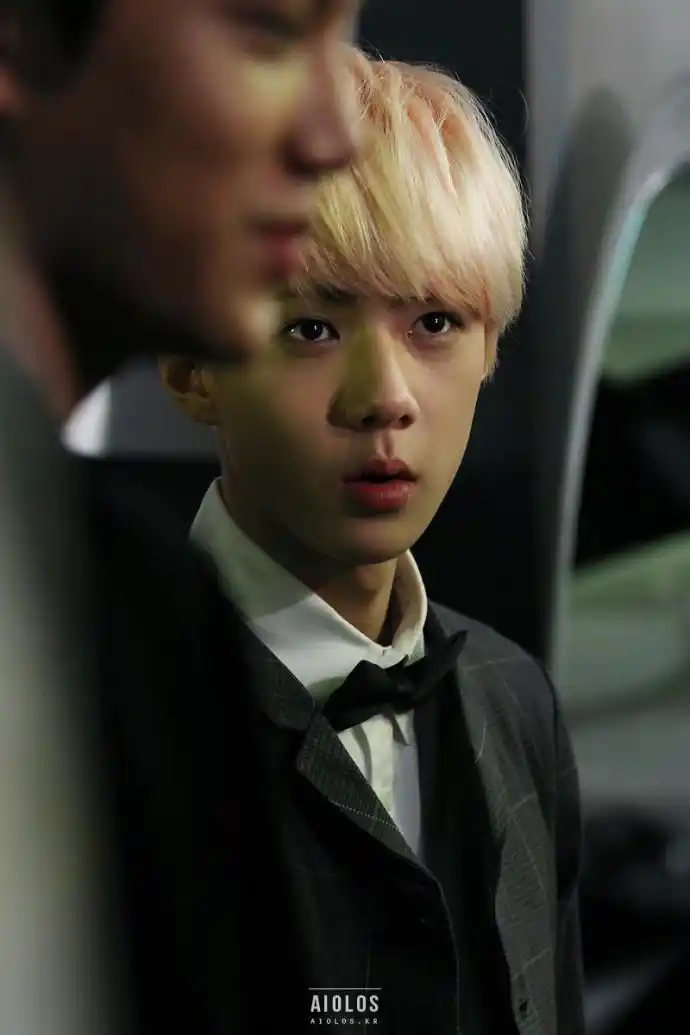 吴世勋刚出道时超奶气,这样的小奶包你们喜欢吗