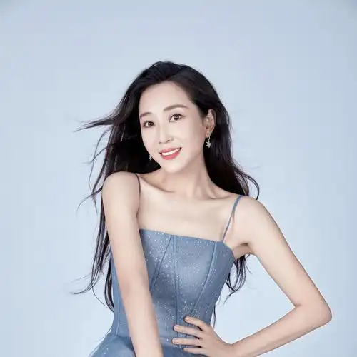 微雨燕双飞茉喜母亲