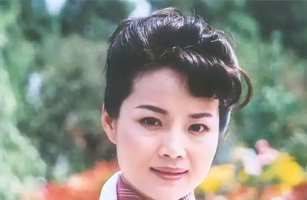 茹萍,这个名字曾经是中国电影电视界的代表性人物.