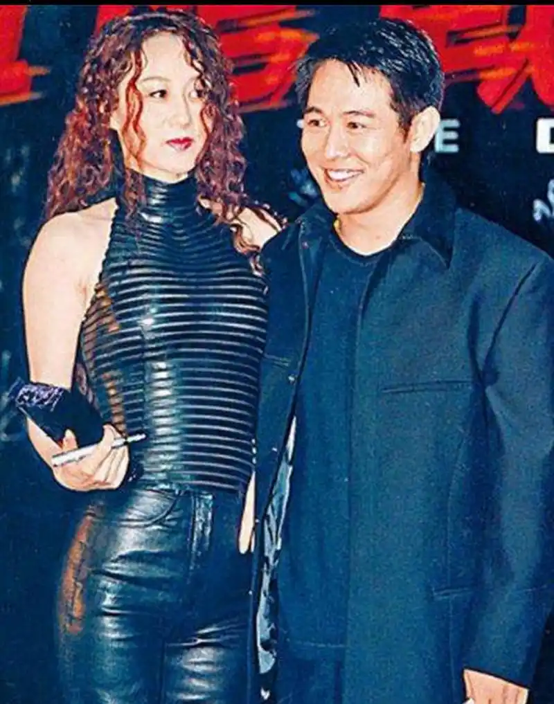 遇见美好# 李连杰的老婆利智年轻时也是大美女,身高170cm,比李连杰