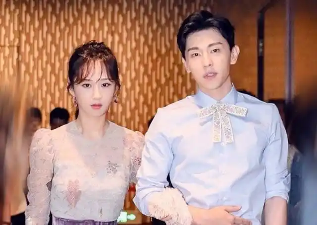 金晨和邓伦分手了吗邓伦金晨分手的真实原因