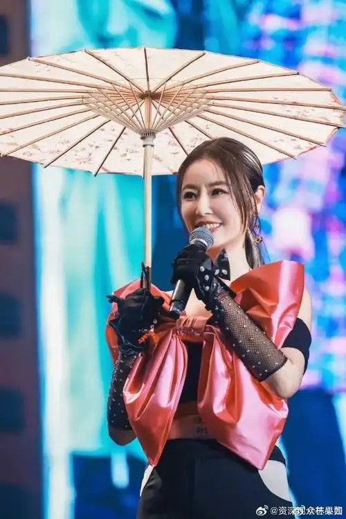 林心如这是要解锁唱跳女团身份了吗?