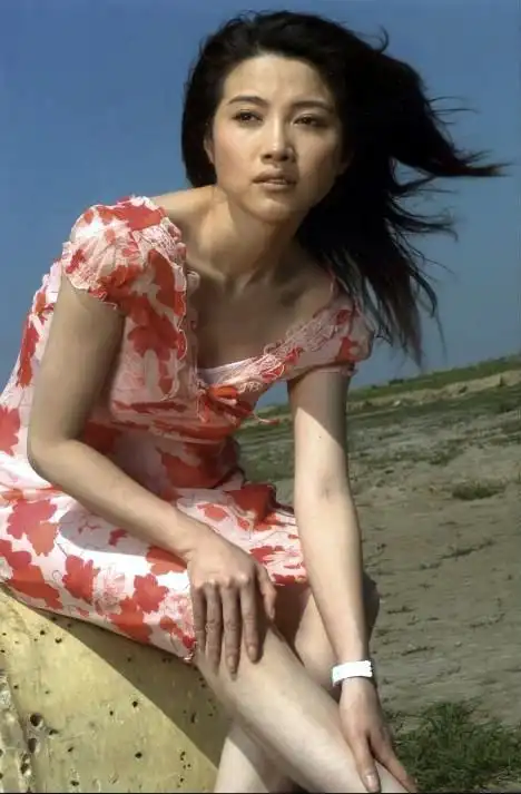 颜丙燕(颜炳燕)写真图片-自制260x540壁纸.-明星写真馆n63.com