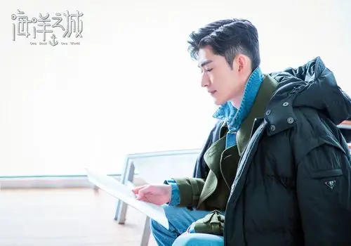 张翰《海洋之城》剧照花絮图片[8/9]_电视剧_美桌网