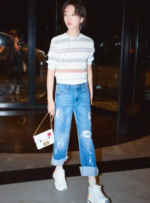 周冬雨蔡依林,同为矮个子女生,为什么明星的穿搭优于普通人