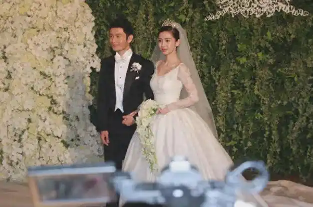 史上最贵玩家婚礼曝光,一分钟视频成本3000万,宾客座驾人均百万|昆凌