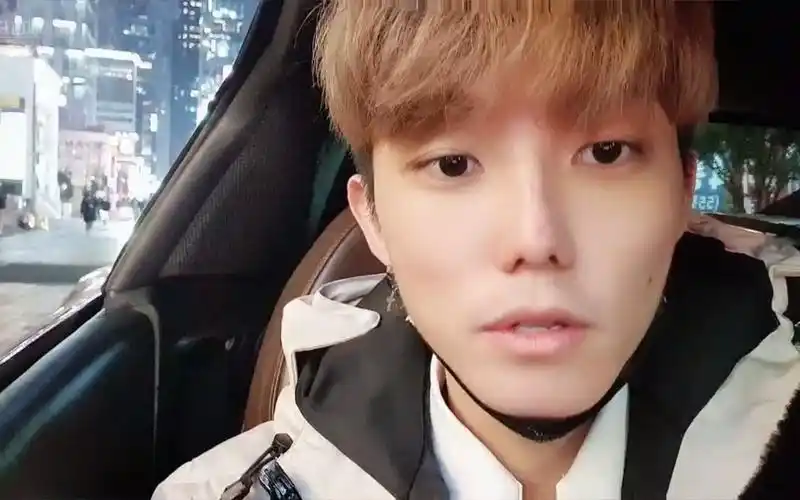 虎牙李俊202133首尔跑车出租车