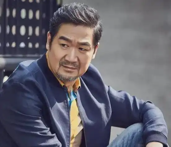 张国立晚年不保,"教子无方",自己把一手好牌打烂.