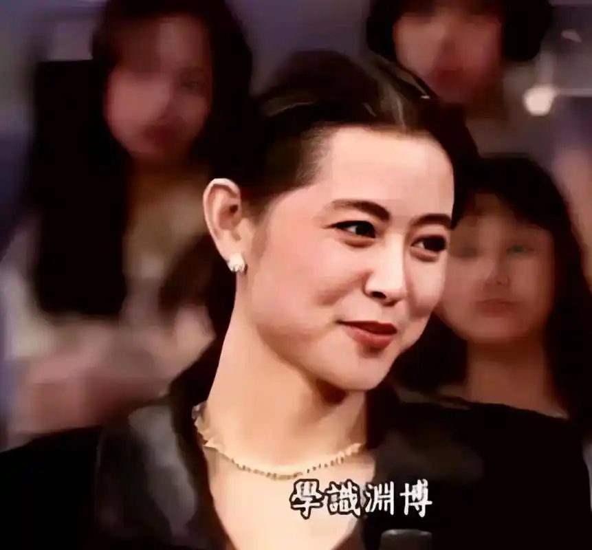 倪萍说:"我年轻的时候可漂亮了.