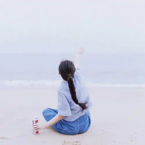 『森系 简约 头像 女头』· [微博@_shenli ]·「或南或北,岁月不及你