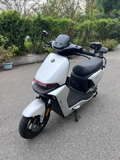 九号电动车整车