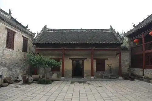 自驾车实地探访袁世凯故居