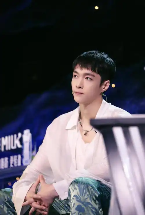 舞蹈风暴第二季决战之夜来袭张艺兴备大招力挺舞者