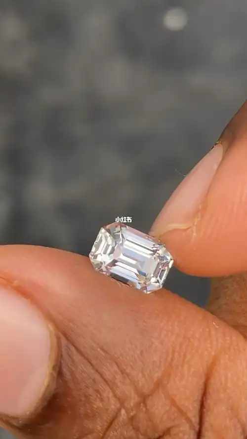 unheatedwhitesapphire白蓝宝