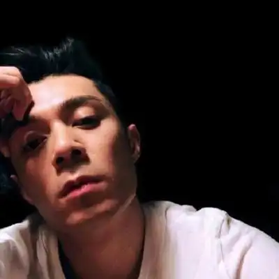 周柏豪qq头像帅气高清 周柏豪微信头像