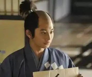 头发趣闻| 日本武士发型为什么都是地中海?