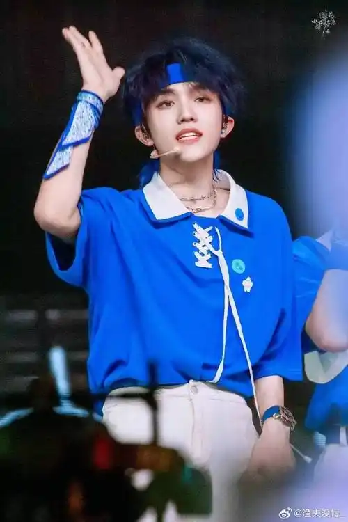 超话蔡徐坤超话林彦俊超话张云雷超话刘雨昕超话苏新皓超话戴萌超话