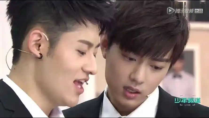 【肖战】【彭楚粤】【少年频道】傲娇的"雪姨"彭楚粤,会说话的"门"肖