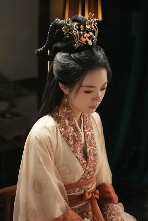 赵今麦晒长公主日常碎片##赵今麦晒李蓉宫中碎片#赵今麦和古装适配度