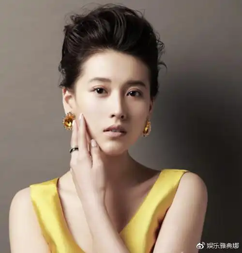 《家有儿女》小雪,因戏路窄被迫转型?还是因没机会淡出演艺圈?