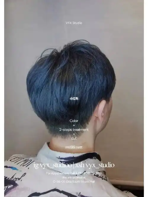 不仅非常有气质还特别显白蓝黑色呈现的效果也是不一样的室内会是冷