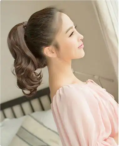 大长脸女生适合离子烫发吗 中短卷发扎潮流马尾辫造型