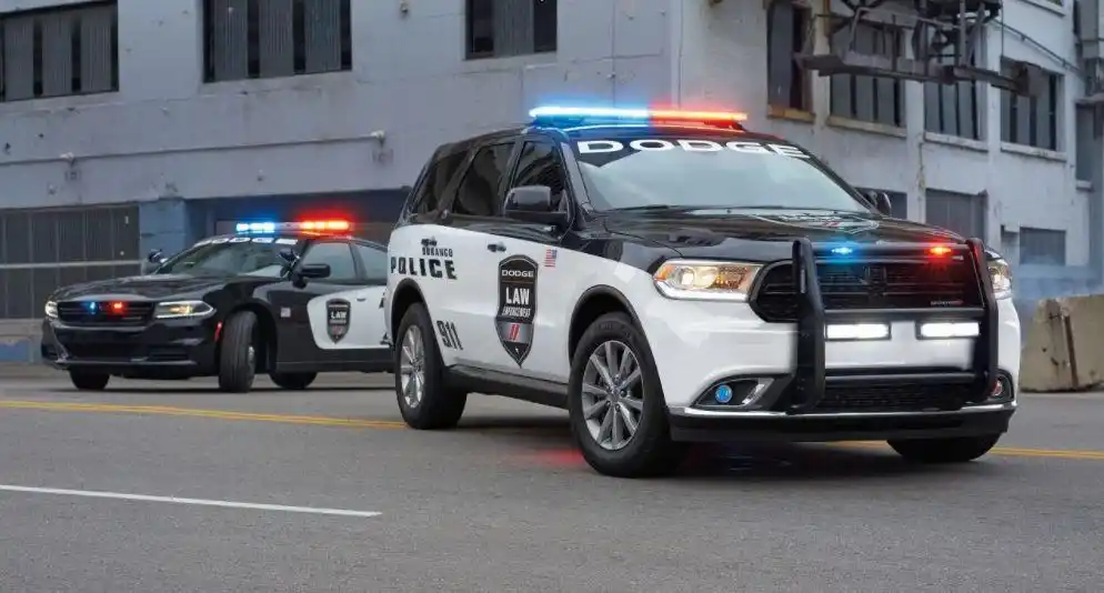 日本用gtr,意大利用兰博基尼,各国警车大盘点!