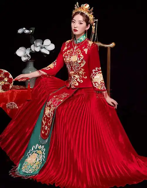 秀禾服新娘出阁服2020新款中式婚纱礼服修身龙凤褂复古敬酒服 盘金绿